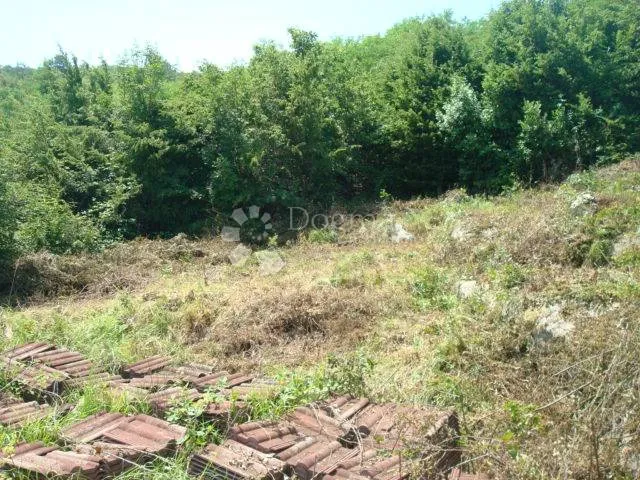 zemljište pobri 720 m² - slika 2