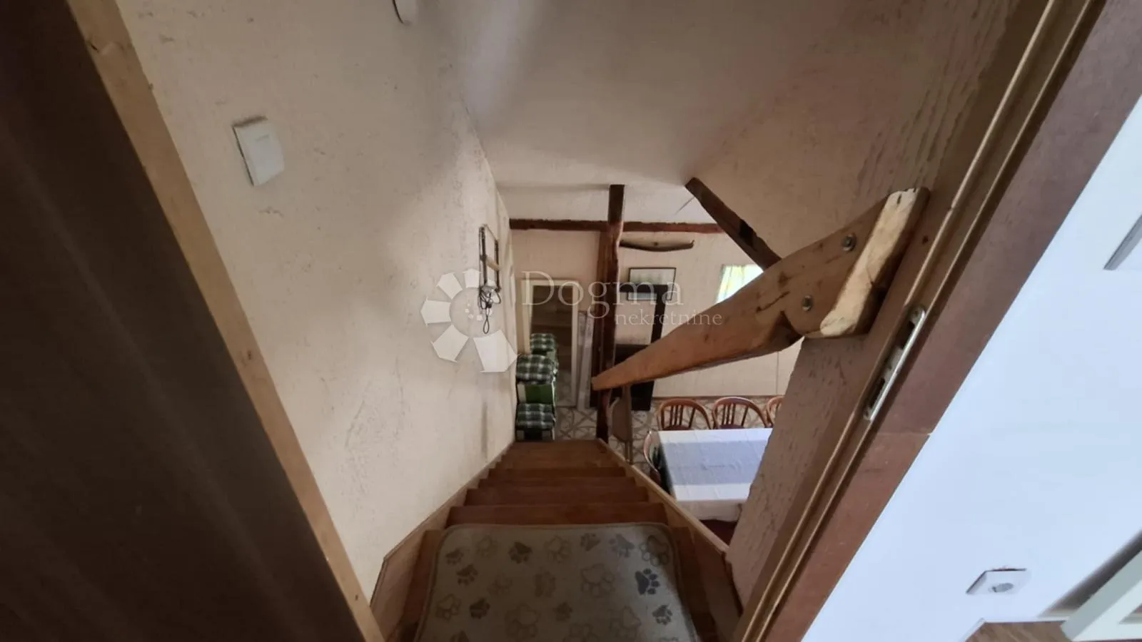 seoski raj 5 minuta od centra grada - slika 26