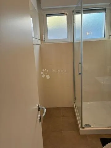 belveder, 70m2, 2s+db, dugoročan najam - slika 13