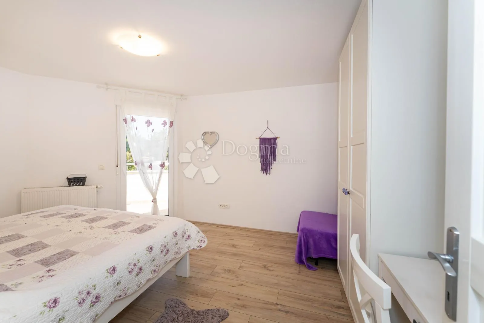 zaton-nin,luksuzna apartmanska kuća uz plažu,3 apartmana,pogled na more - slika 47