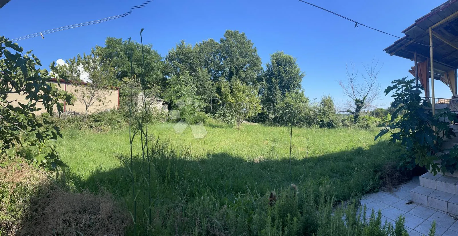 kuća sa velikim potencijalom - slika 4