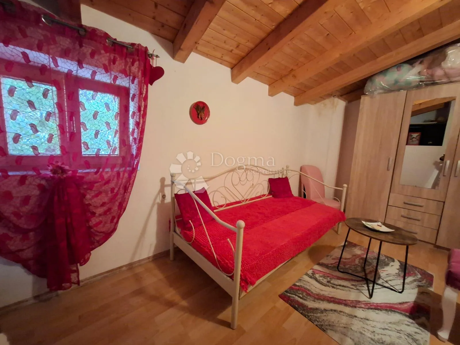 buje - renovirana kamena kuća u starogradskoj jezgri 4ss+db - slika 14