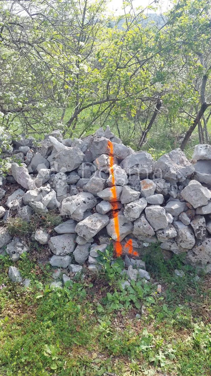 građevinski teren sa građevinskom dozvolim - slika 5