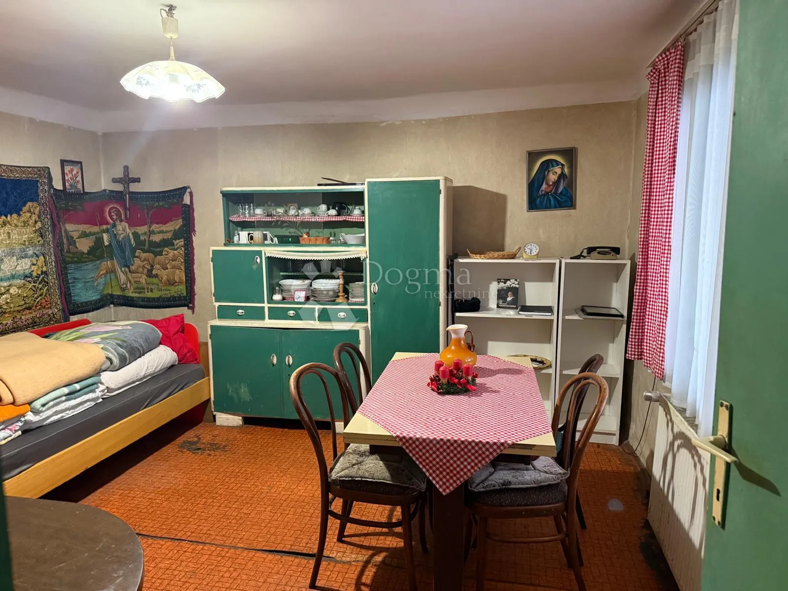 imanje u čalincu s romantičnom kurijom i modernom kućom - slika 42
