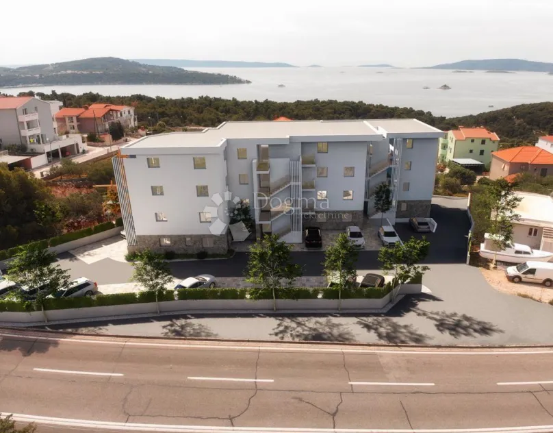 s22 - penthouse u novogradnji sa neometanim pogledom na more - slika 4