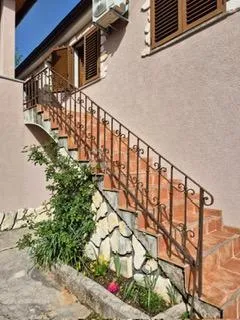 samostojeća primorska kuća - slika 13