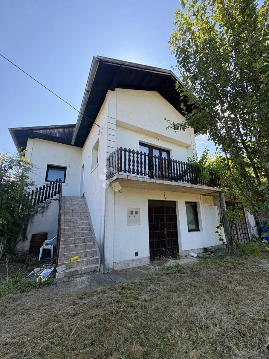 oaza mira s prostranom okućnicom - slika 2