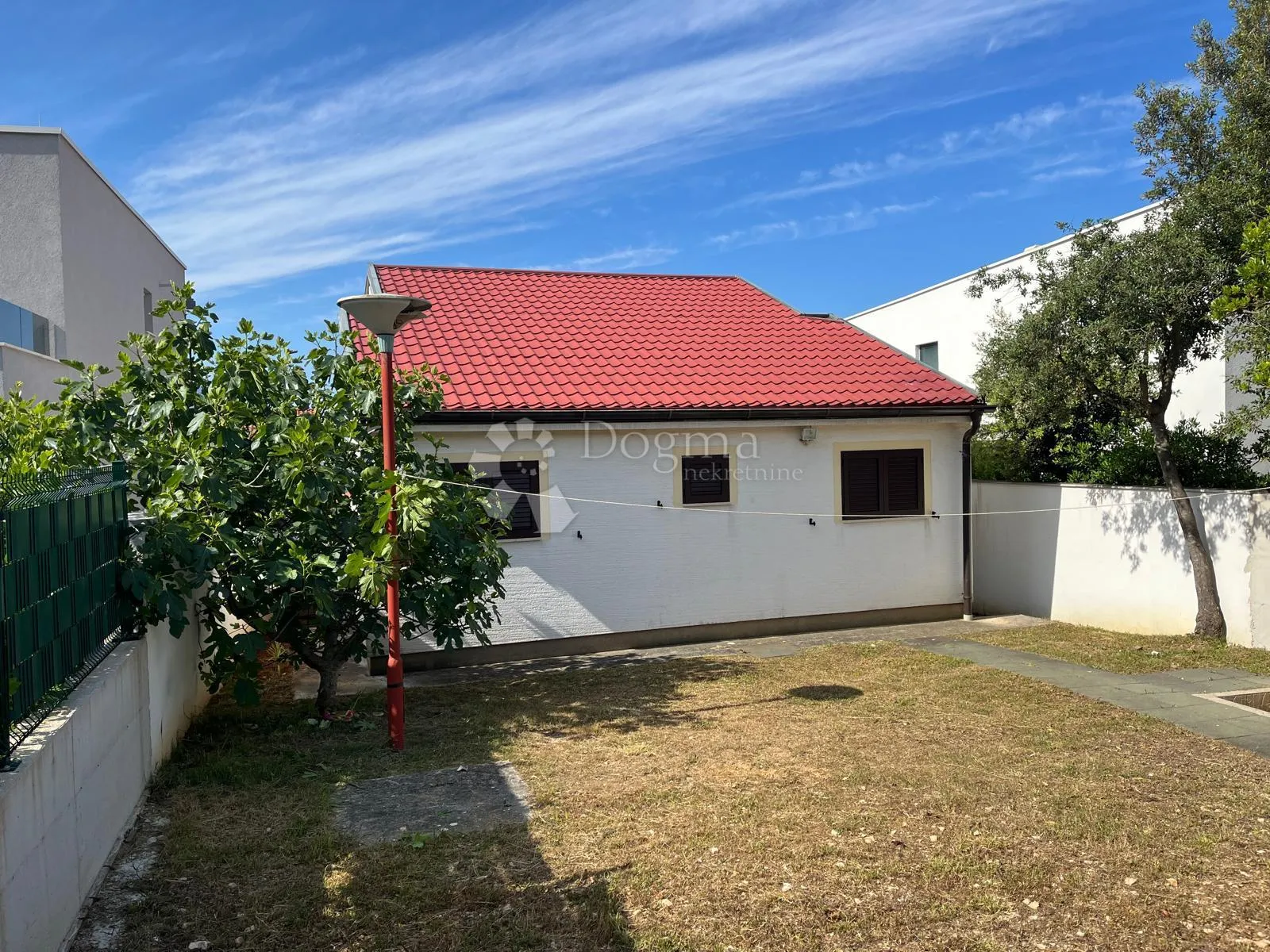 predivna kuća s pogledom na more – petrčane - slika 4
