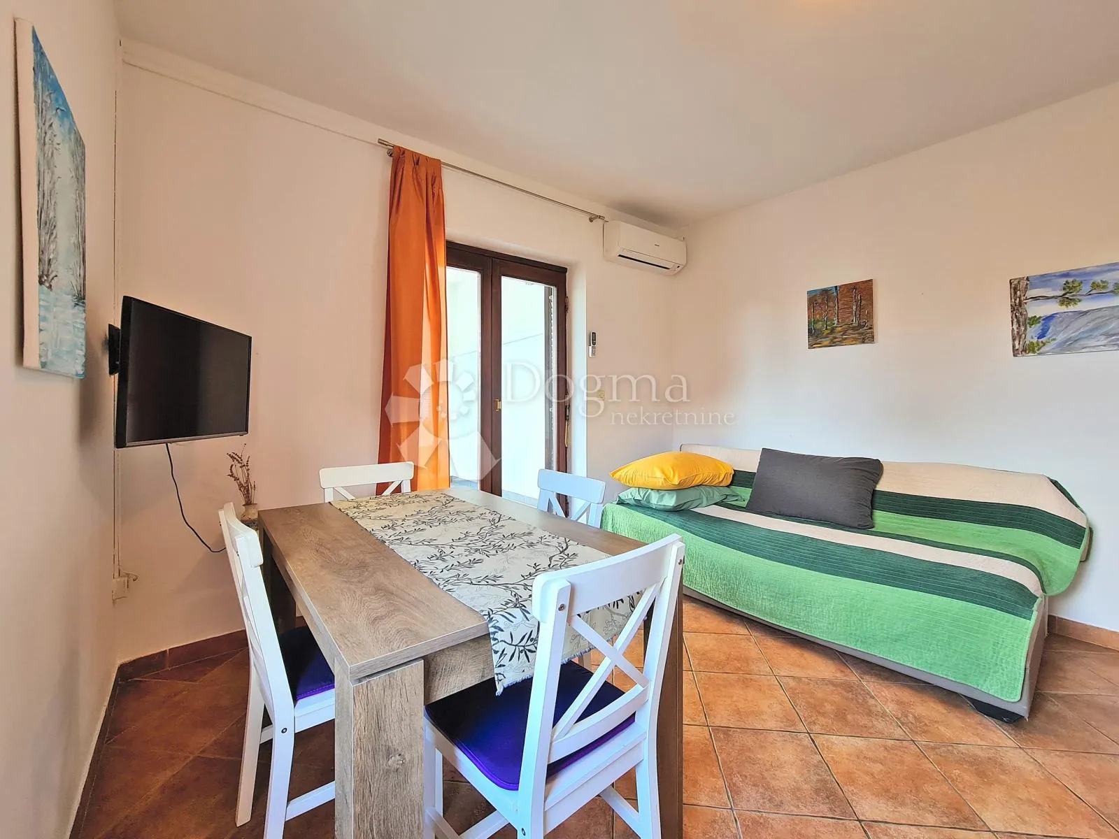 kuća s 8 apartmana spremna za turistički najam - slika 21