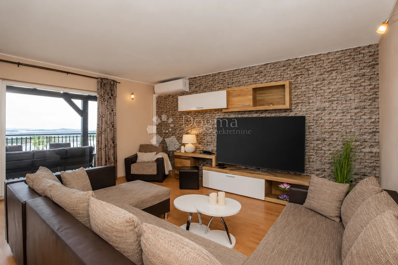 šibenik-penthouse s pogledom na more - slika 15