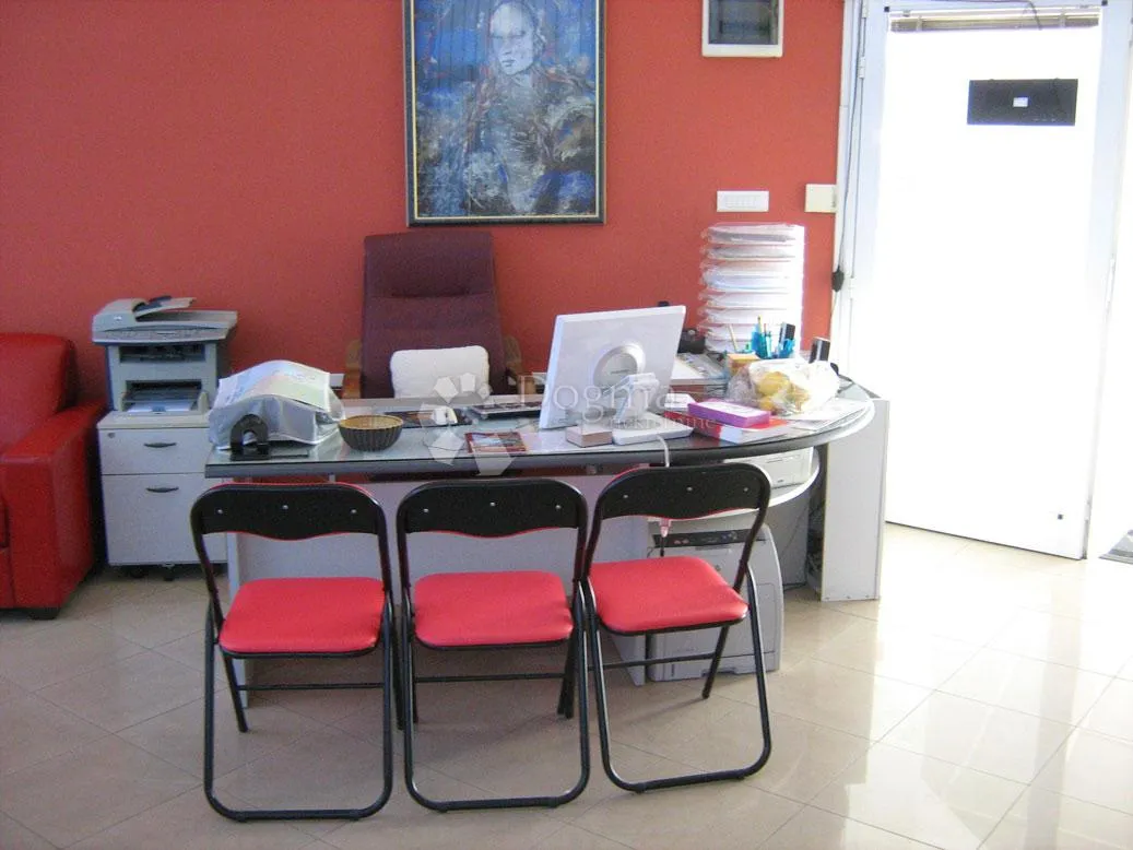 poslovni prostor - malinska / 55 m2 - slika 3