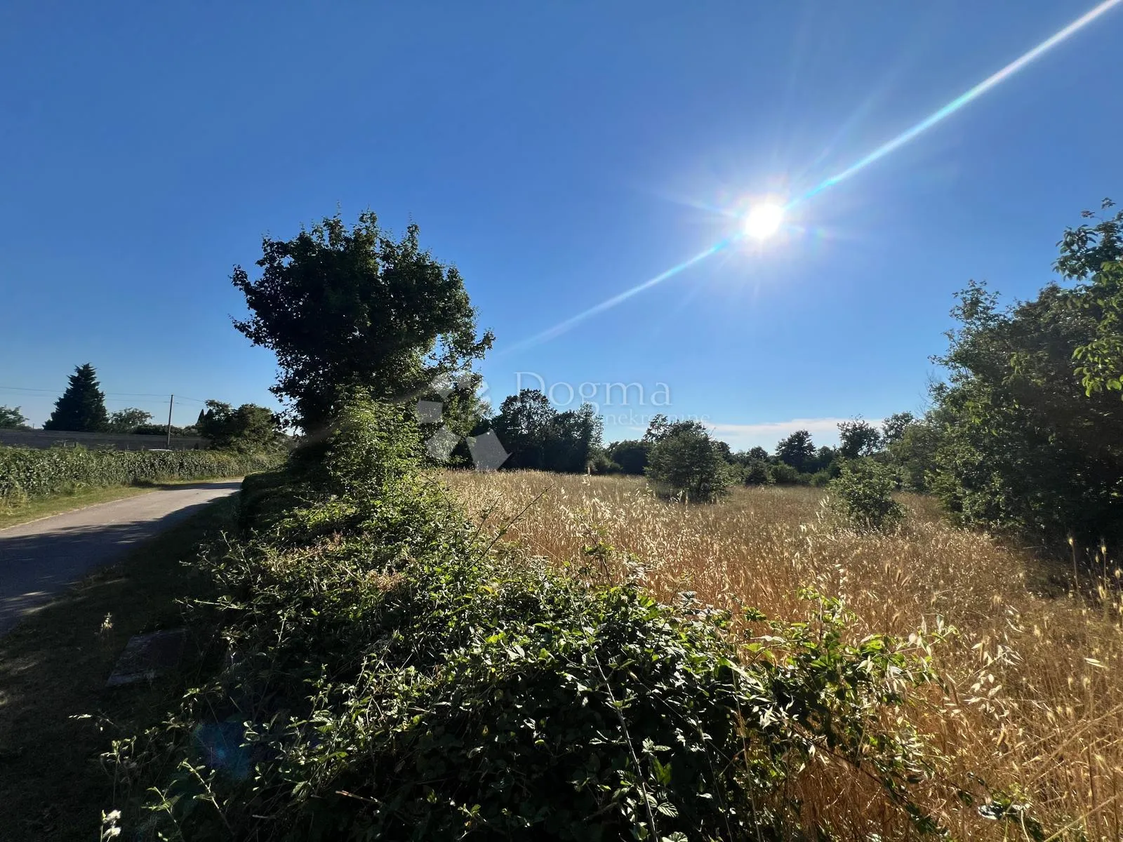 juršići, okolica - građevinsko zemljište 732 m2+113m2 put - slika 2
