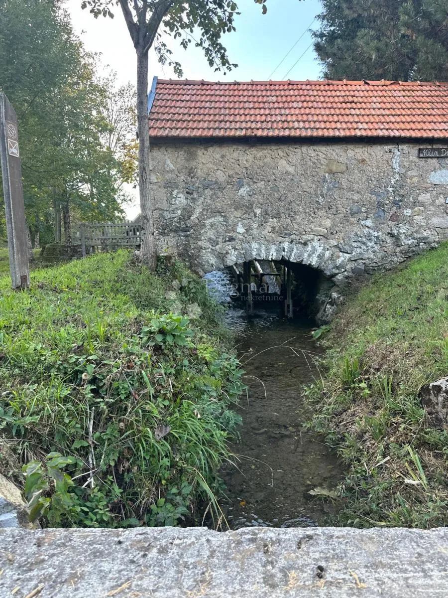 brušane kuća i novi pomoćni objekt stambene namjene 4200m2 - slika 14
