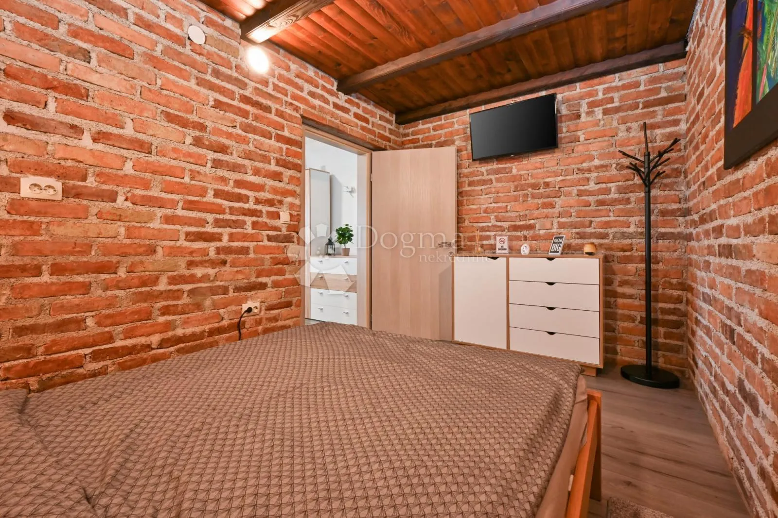 kupite kuću. preuzmite uspješan turistički biznis. - slika 12