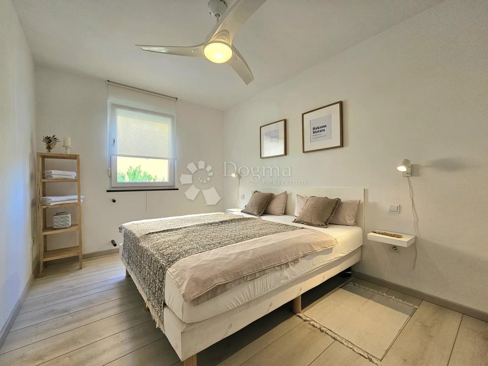 apartmanska kuća (4 jedinice) spremna za turizam - slika 18