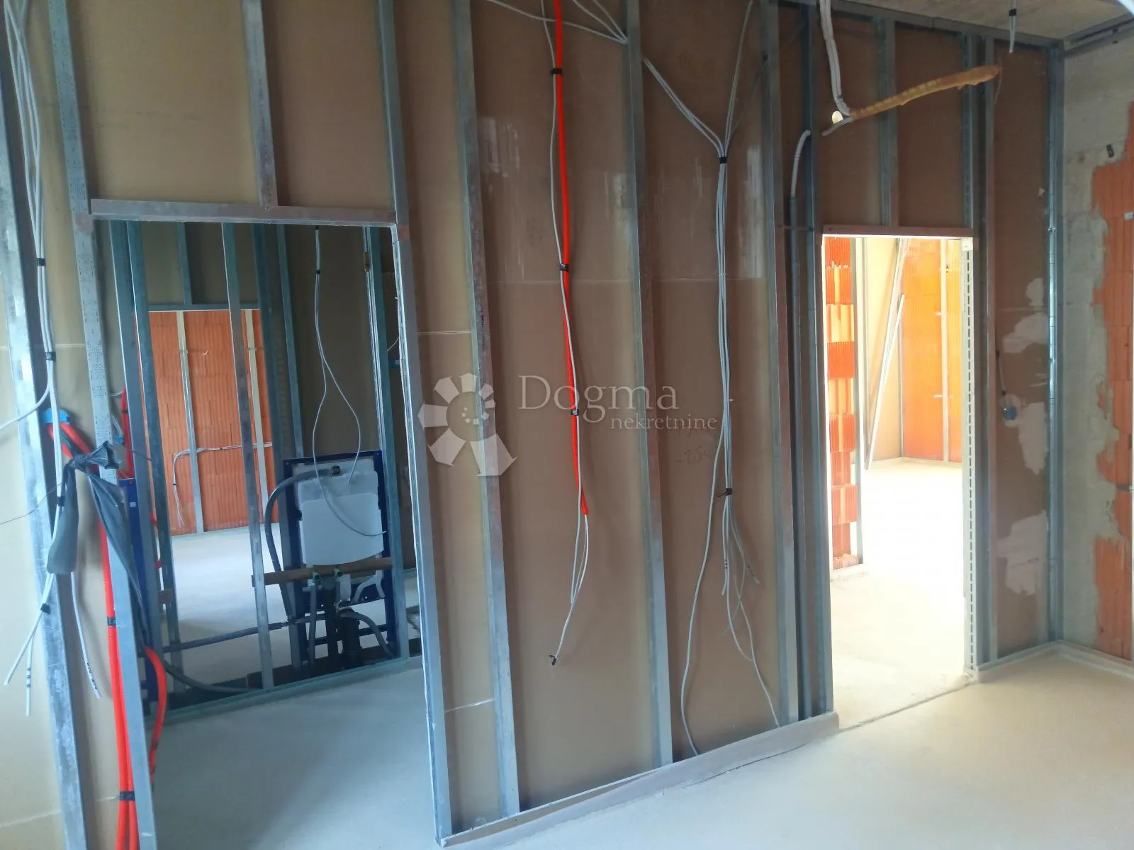 apartman s bazenom privlaka - slika 10