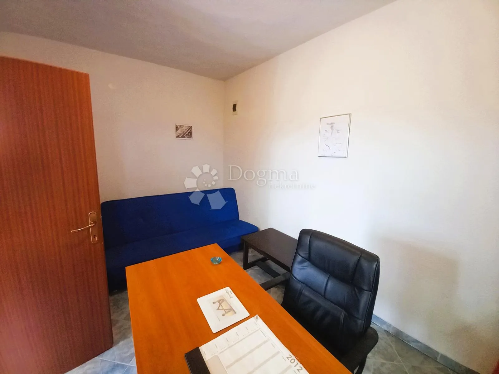 labin, etaža sa tri stambene jedinice - slika 13