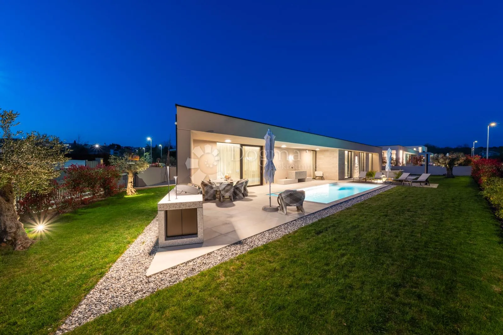 ekskluzivna smart home vila, kompletno opremljena, s otvorenim pogledom - slika 33