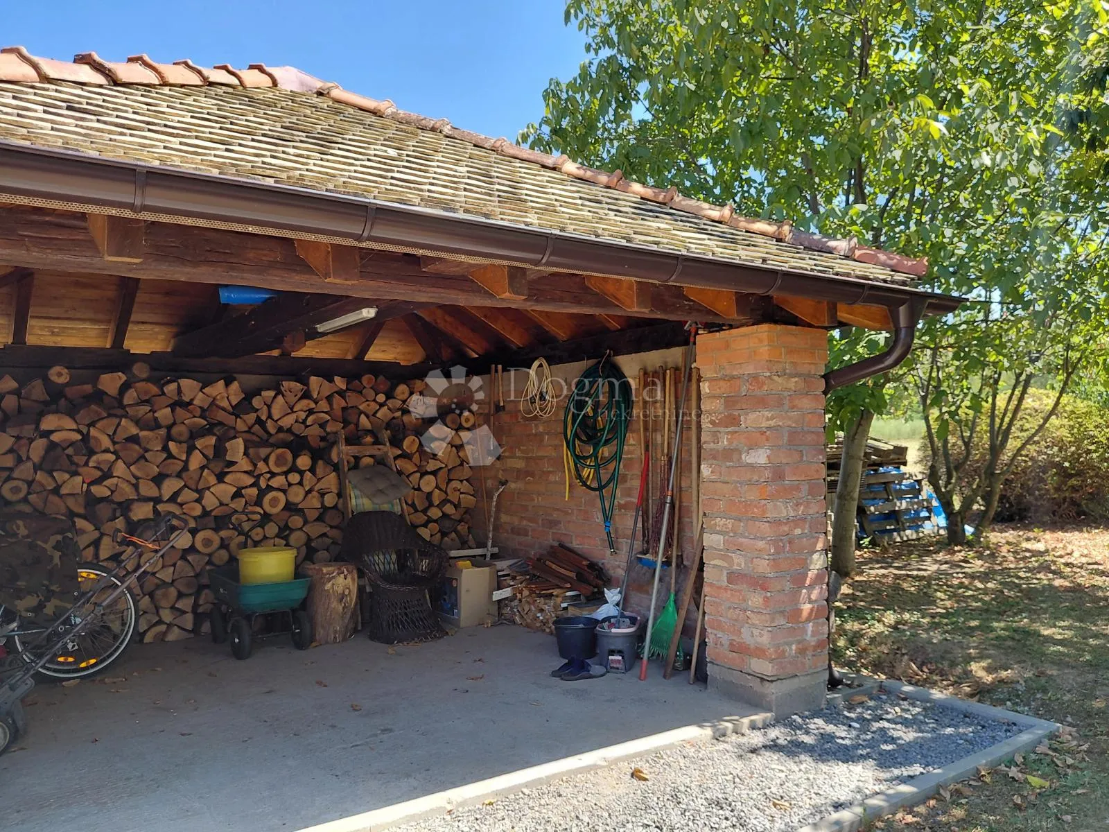 đakovo - prelijepa kuća s okućnicom iz snova - slika 25