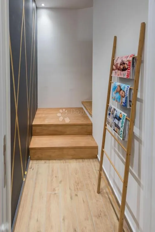 6 apartmana s bazenom u centru pule - slika 29