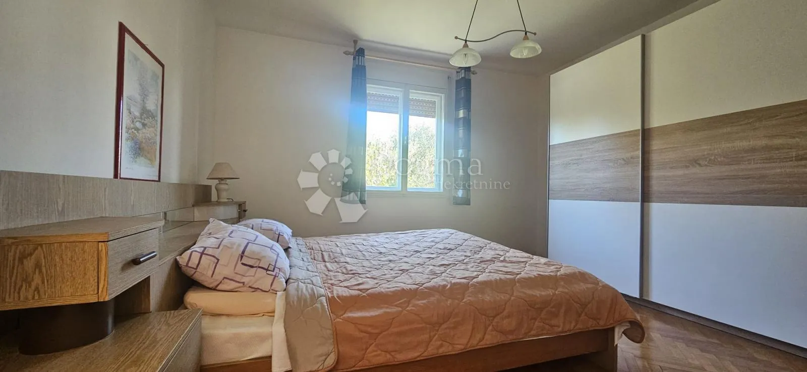 kuća sa 3 stana - slika 40