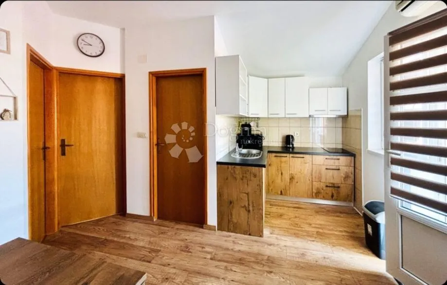prilika! dvojna kuća s 2 apartmana, 800m od mora! - slika 13