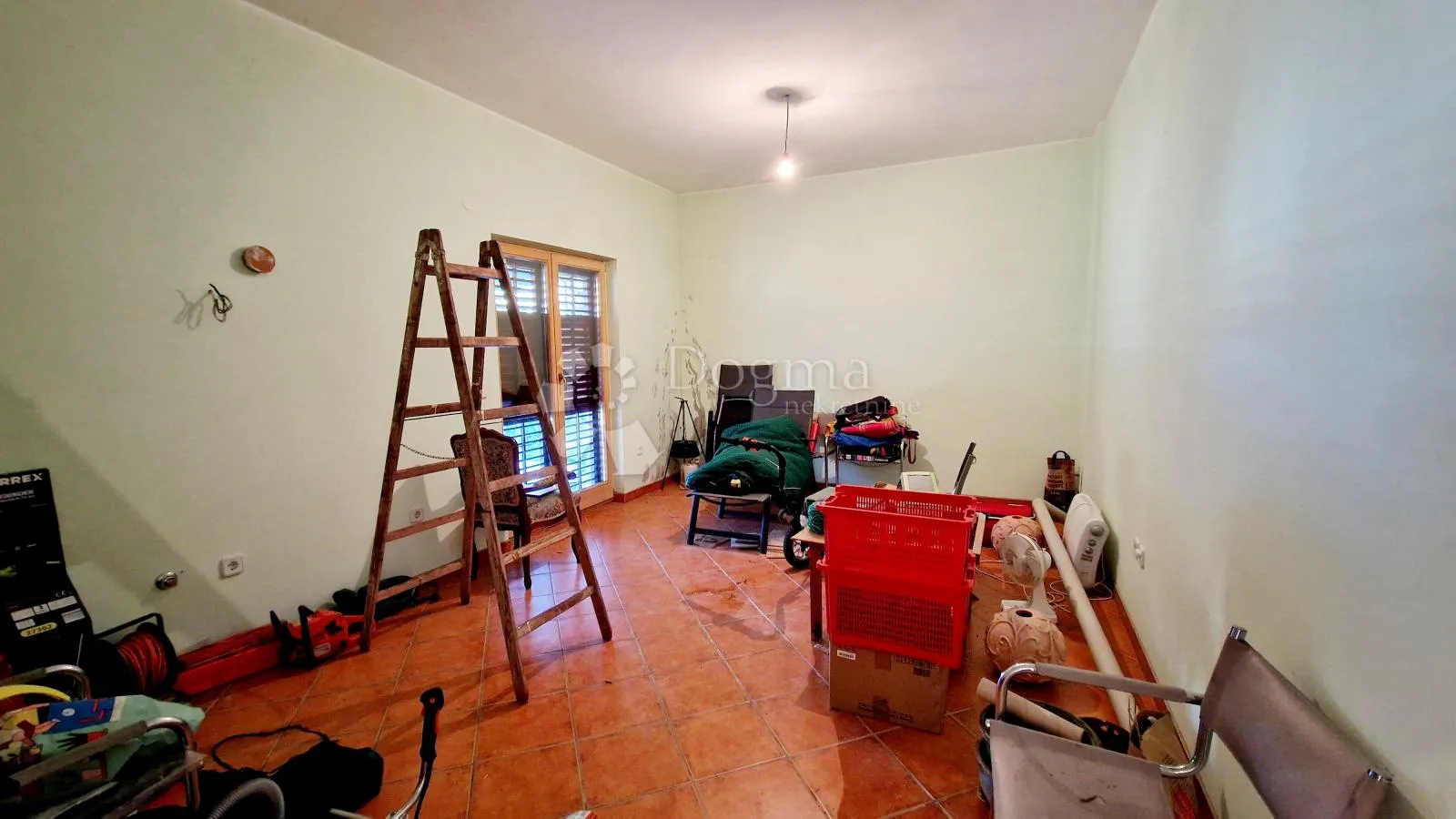 kuća s 2 stana u galižani - pogled na more i pulu - slika 36