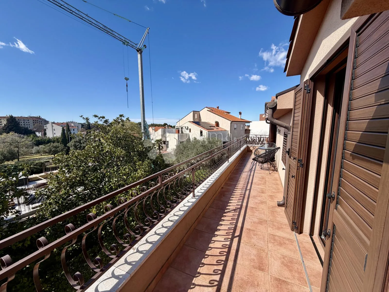 predivna kuća sa 4 stambene jedinice - rovinj - slika 2
