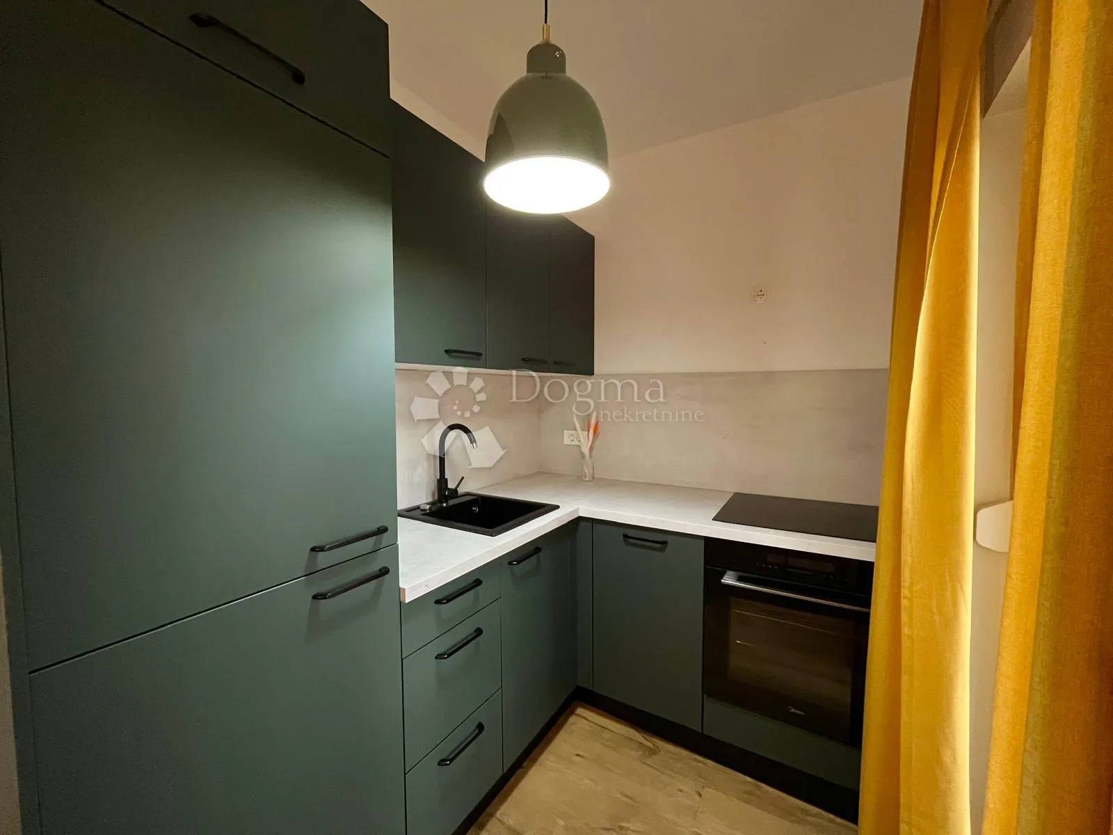 apartman sa krovnom terasom,s4,vir - slika 5