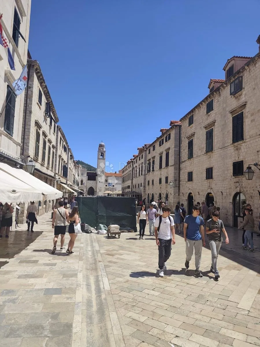 šarmantan stan u centru starog grada dubrovnika - slika 13