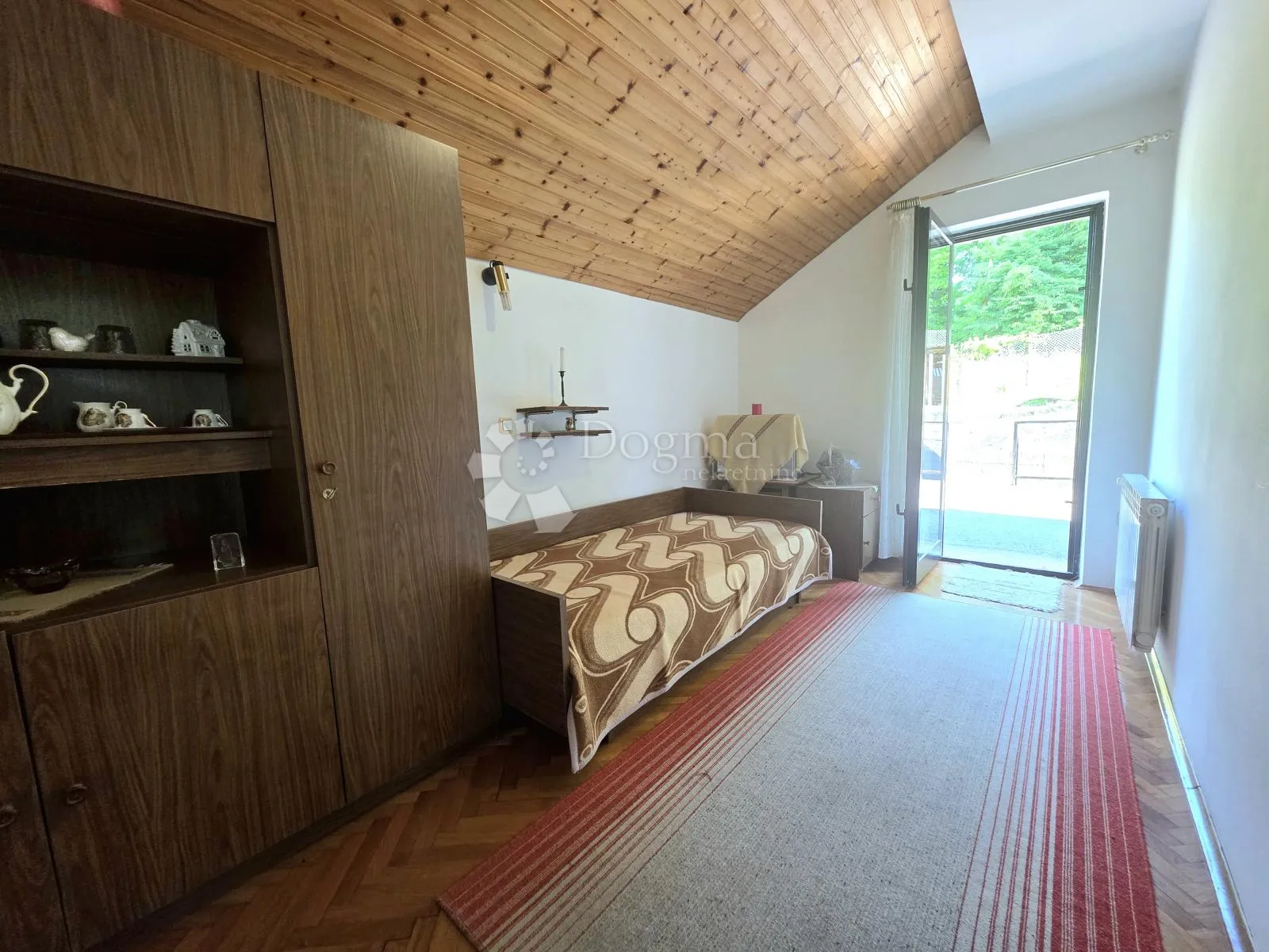 prodaja, kuća, nkp 350m² s okućnicom i terasom, mrežnički brig - slika 19