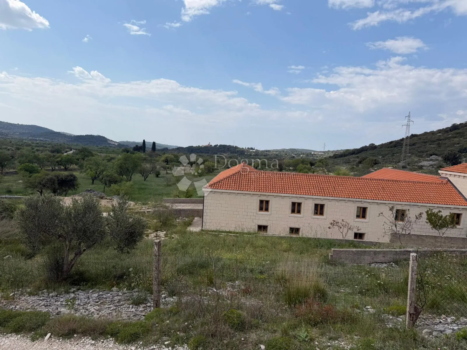 mediteranska oaza privatnosti – kamena rezidencija na braču - slika 34