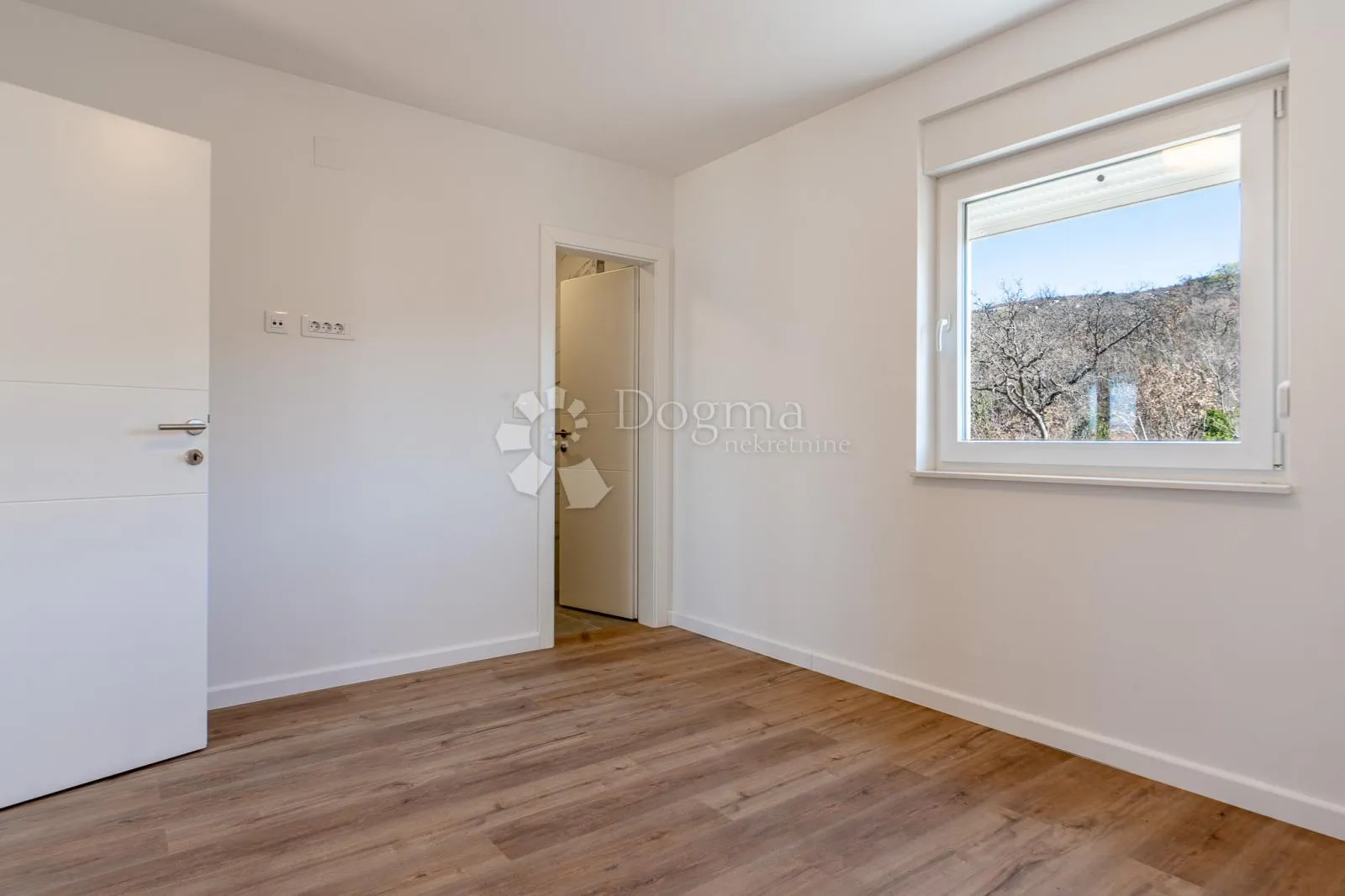 prekrasan apartman sa pogledom na more - slika 14