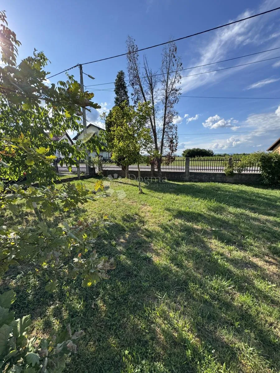 potencijal za gradnju zgrada - 3.602 m2 !! - slika 7