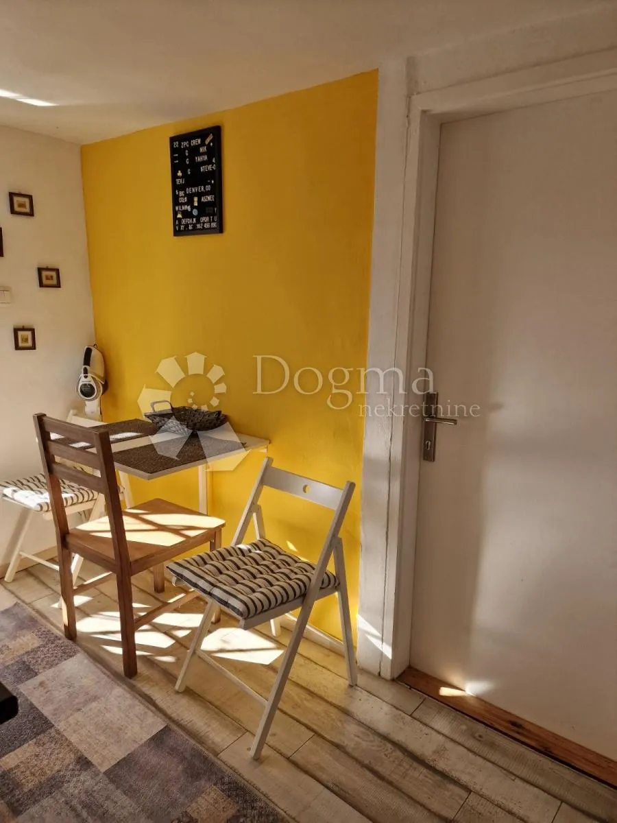 kostrena kuća sa 3 apartmana - slika 14