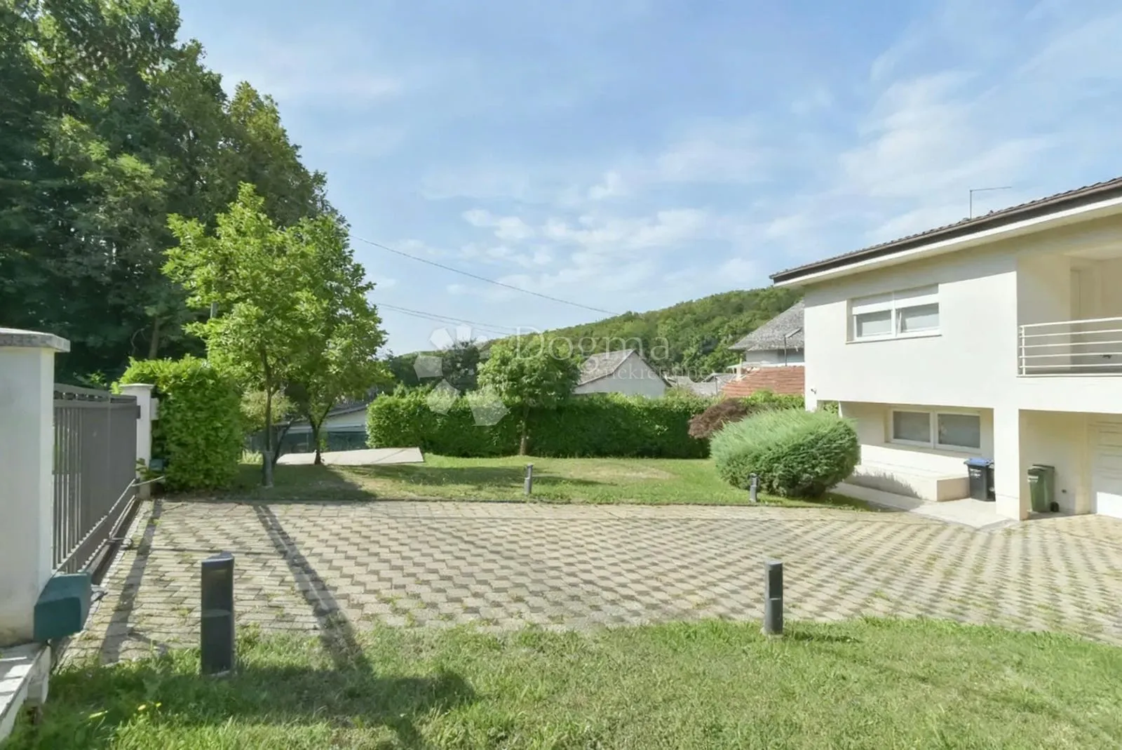 granešina, obiteljska vila za prodaju - slika 3