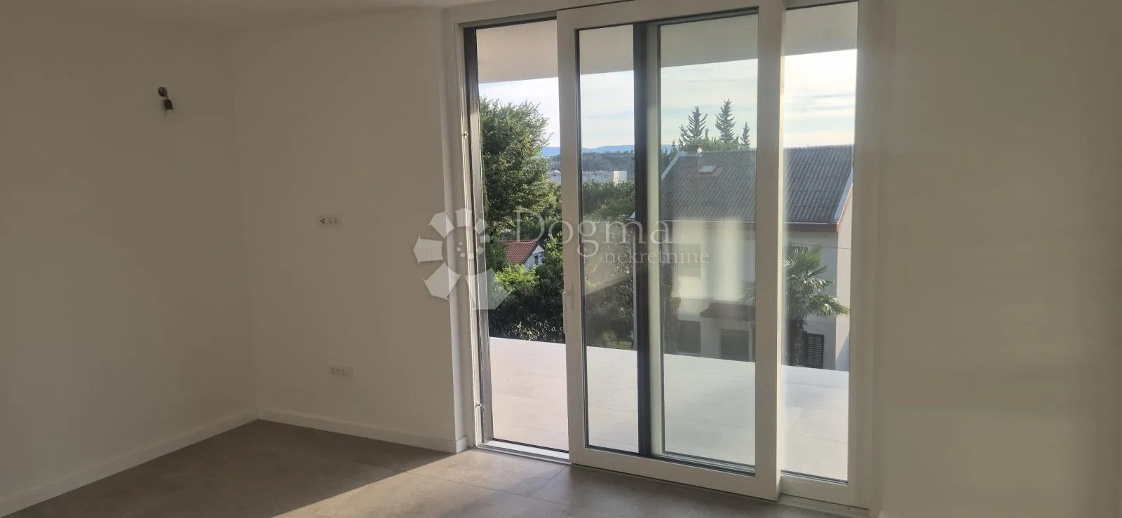krk - apartman 2s+db u novogradnji 150 metara od mora - slika 2