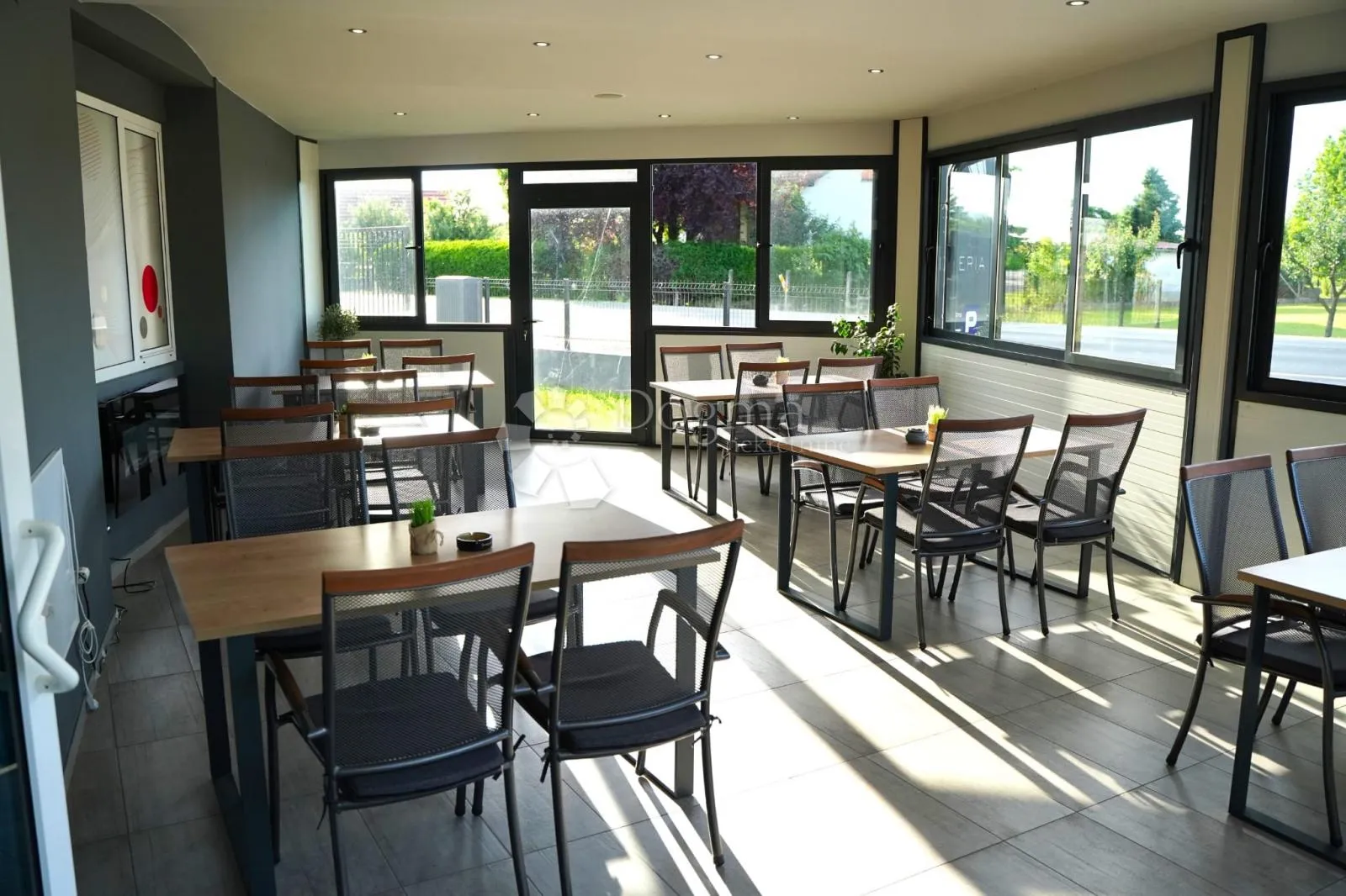 restoran, pizzeria ili event dvorana? ovaj prostor ima sve što trebate! - slika 12