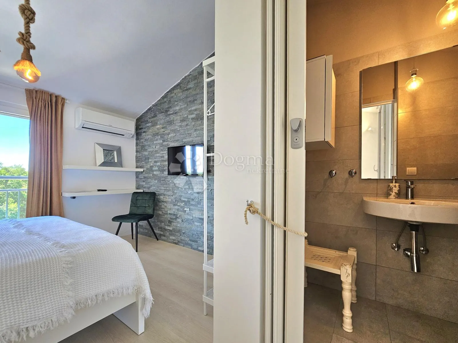 apartmanska kuća (4 jedinice) spremna za turizam - slika 41