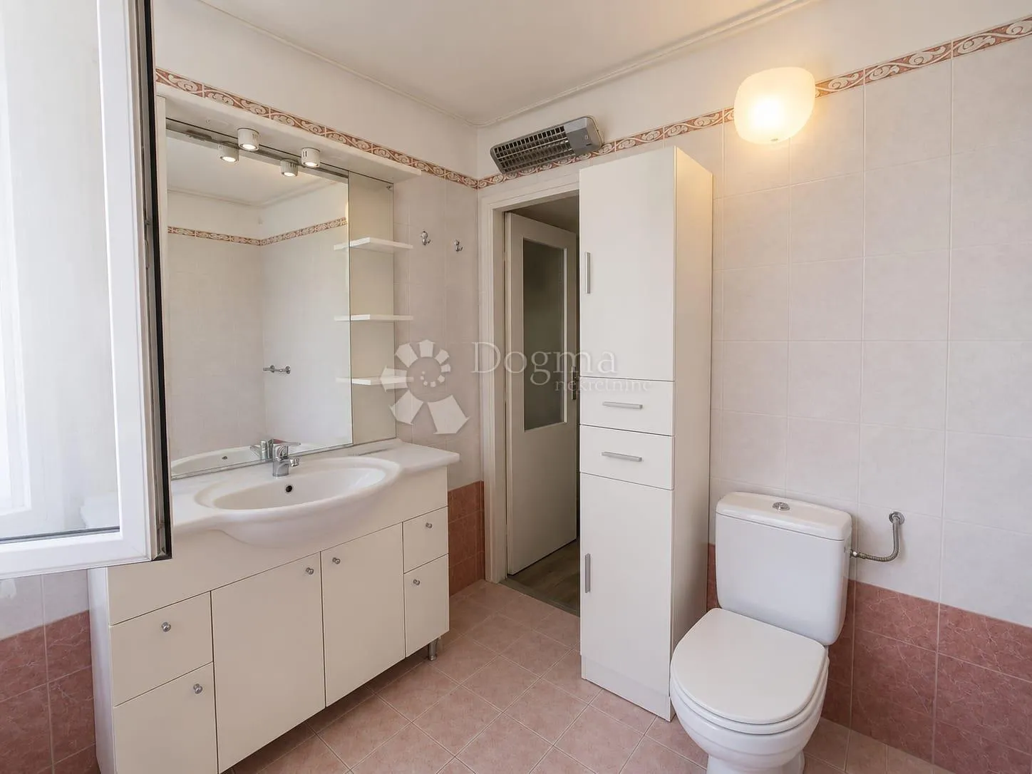 prilika !!! 142 m² | parkirno mjesto | ostava | strogi centar zagreba - slika 22