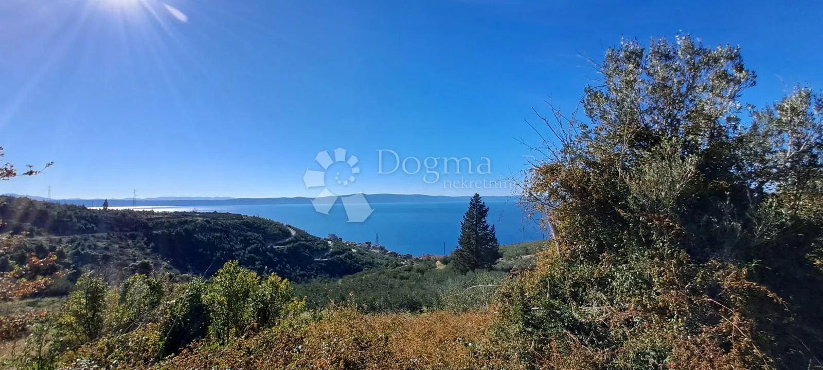 sniženo! građevinsko zemljište s rajskim pogledom na more - slika 3