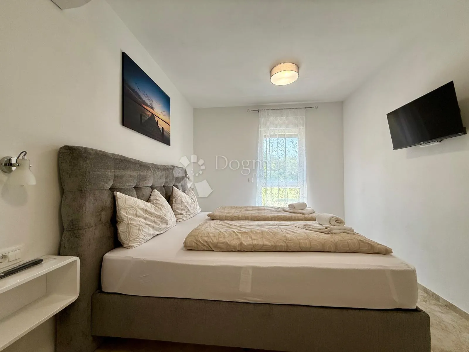 moderna dvojna vila u loborici – blizina pule - slika 28