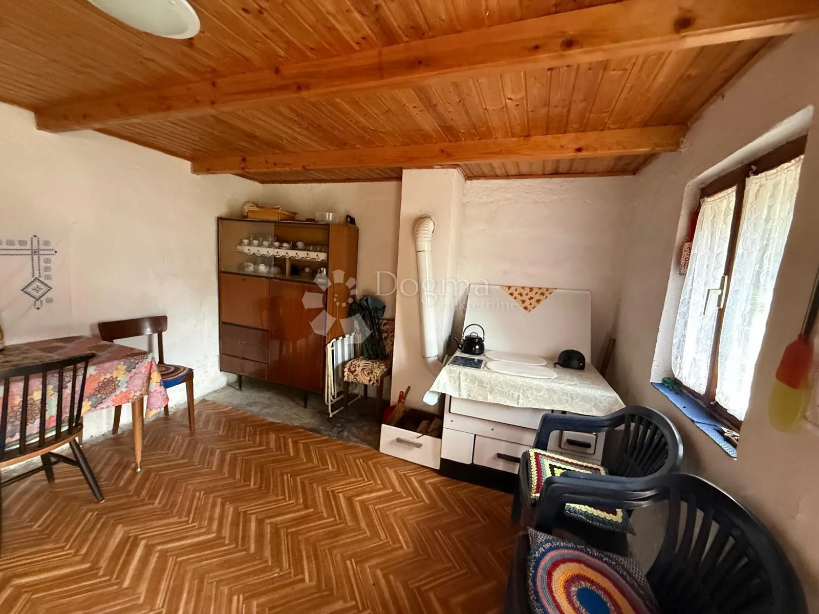 useljivo imanje na osami šuma zelenilo pogled - slika 19