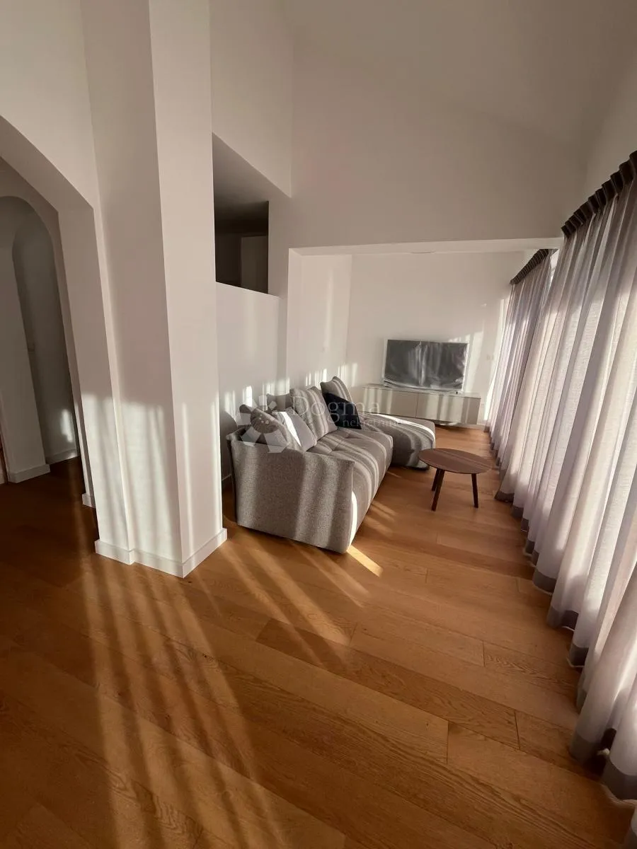 vila sa panoramskim pogledom na kvarner - slika 12