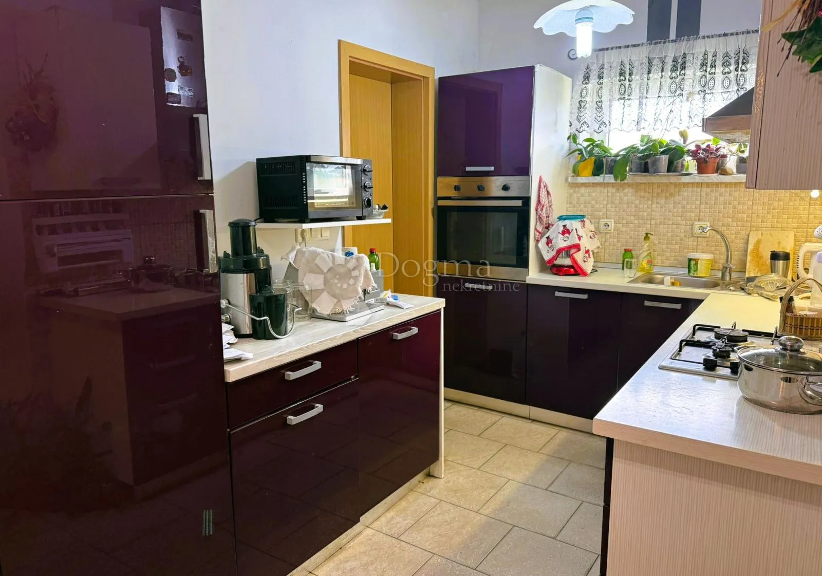 kuća + pomoćni objekti - sve na jednom mjestu - slika 3