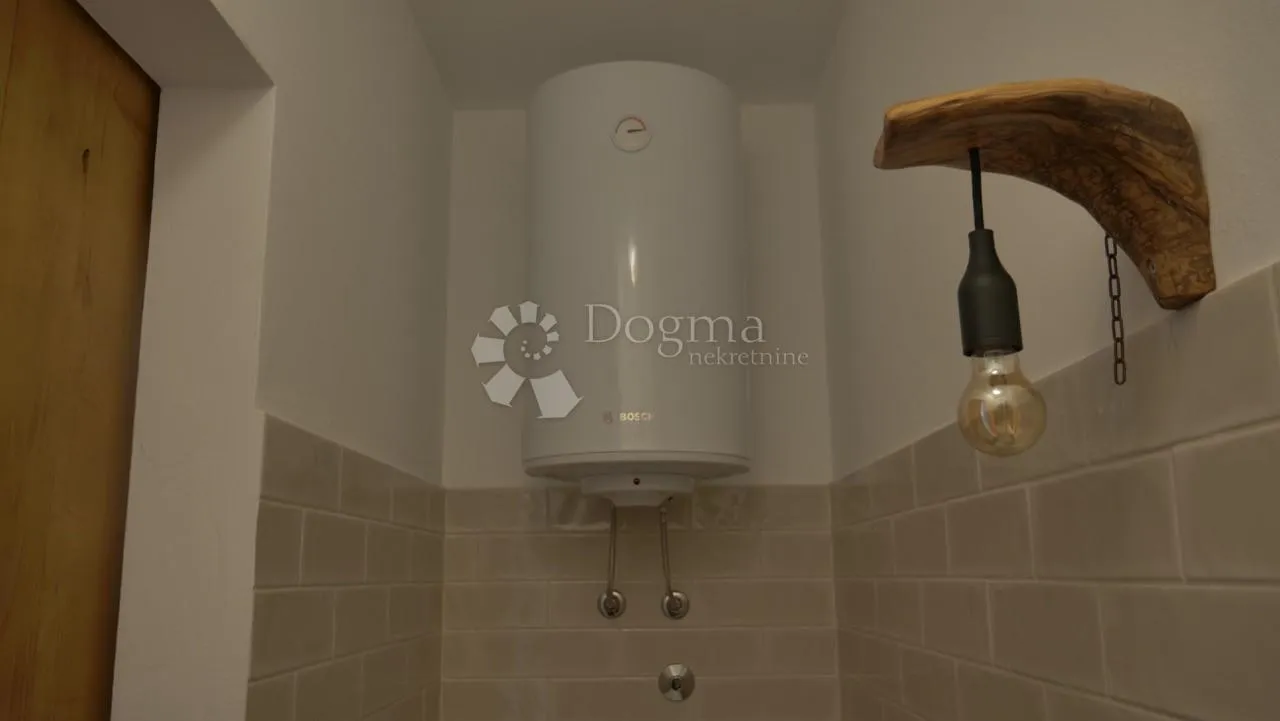 prilika! kamena kuća 5 minuta od mora! - slika 34