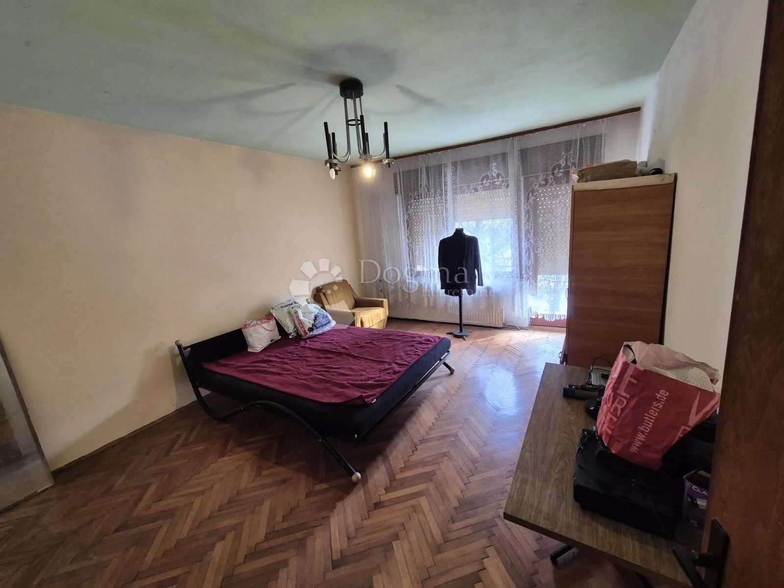 kuća sa ogromnim potencijalom svega 600m od strogog centra zaboka! - slika 19