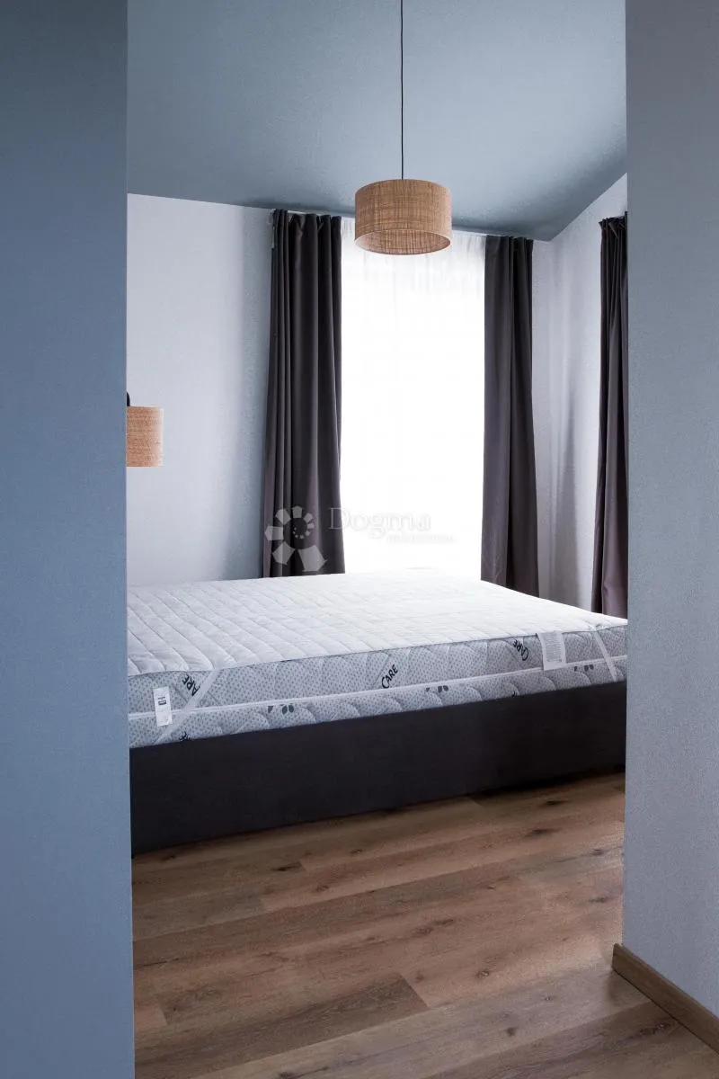 poreč okolica – moderna vila s bazenom i 4 spavaće sobe - slika 23