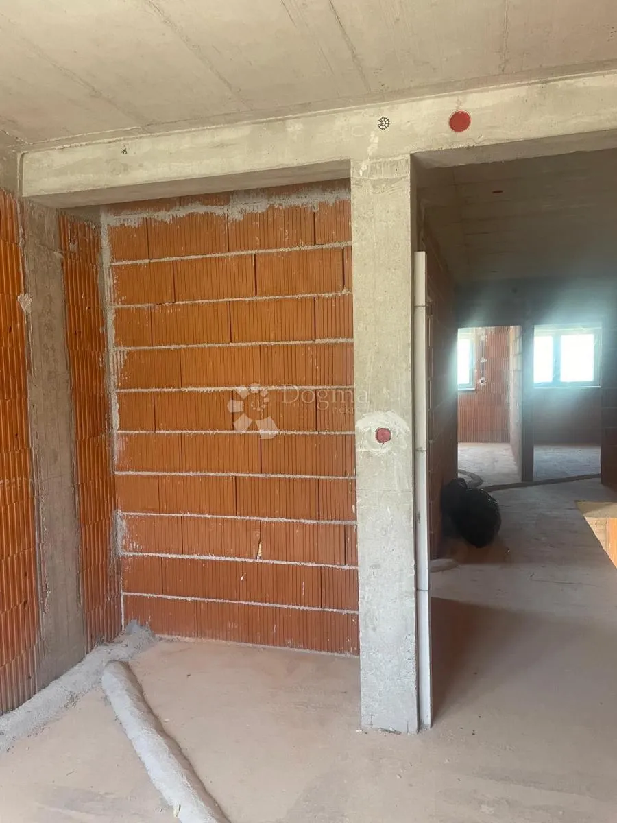 tisno novogradnja, dvoetažan stan s1 - slika 10