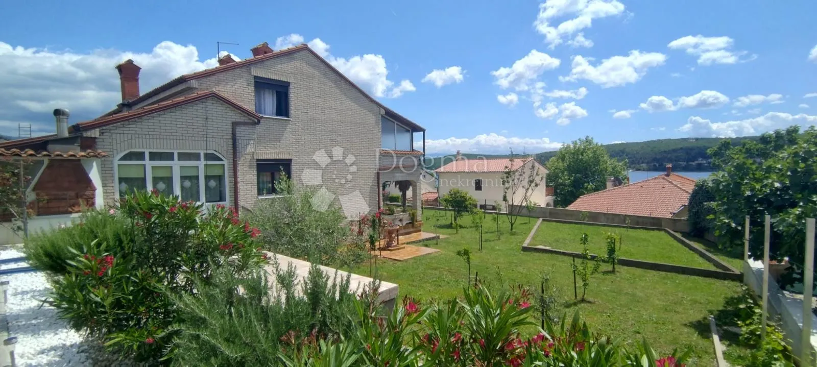 kuća na samo 100 metara od mora otok krk - slika 3